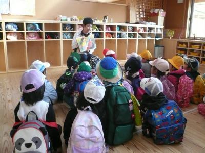 幼稚園 小学校や中学校の先生が幼稚園にきたよ 日々の坂下南っ子